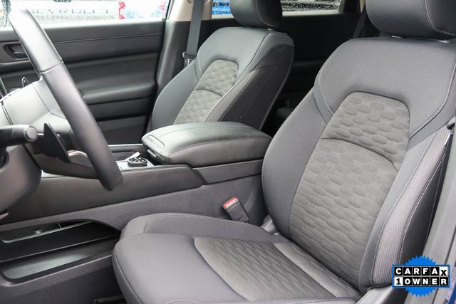 Used 2025 Nissan Pathfinder SV image 12