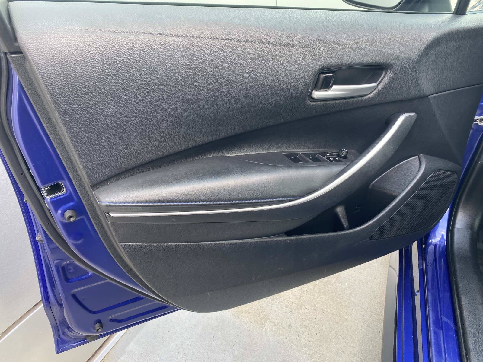 Used 2021 Toyota Corolla SE FWD image 15
