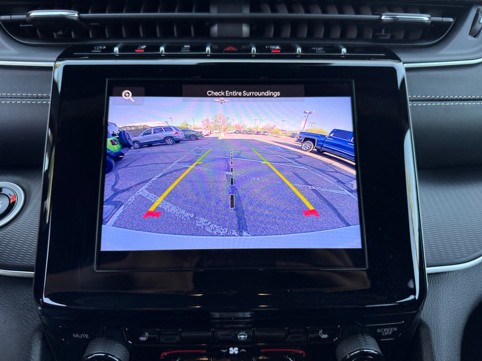 New 2025 Jeep Grand Cherokee L Laredo w/ Luxury Tech Group I image 14