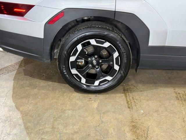 Used 2025 Hyundai Santa Fe SEL image 6