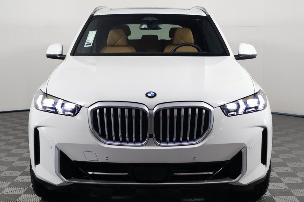 Used 2026 BMW X5 xDrive40i w/ Premium Package image 2
