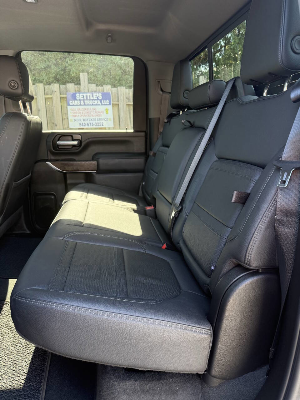 Used 2021 GMC Sierra 2500 Denali w/ Denali Ultimate Package AWD/4WD image 9