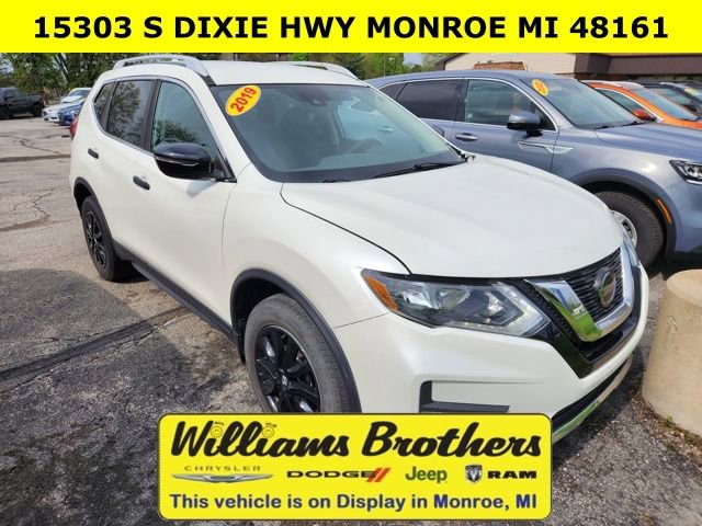 Used 2019 Nissan Rogue SV