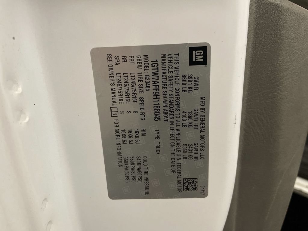 Used 2017 GMC Savana 2500 RWD image 23