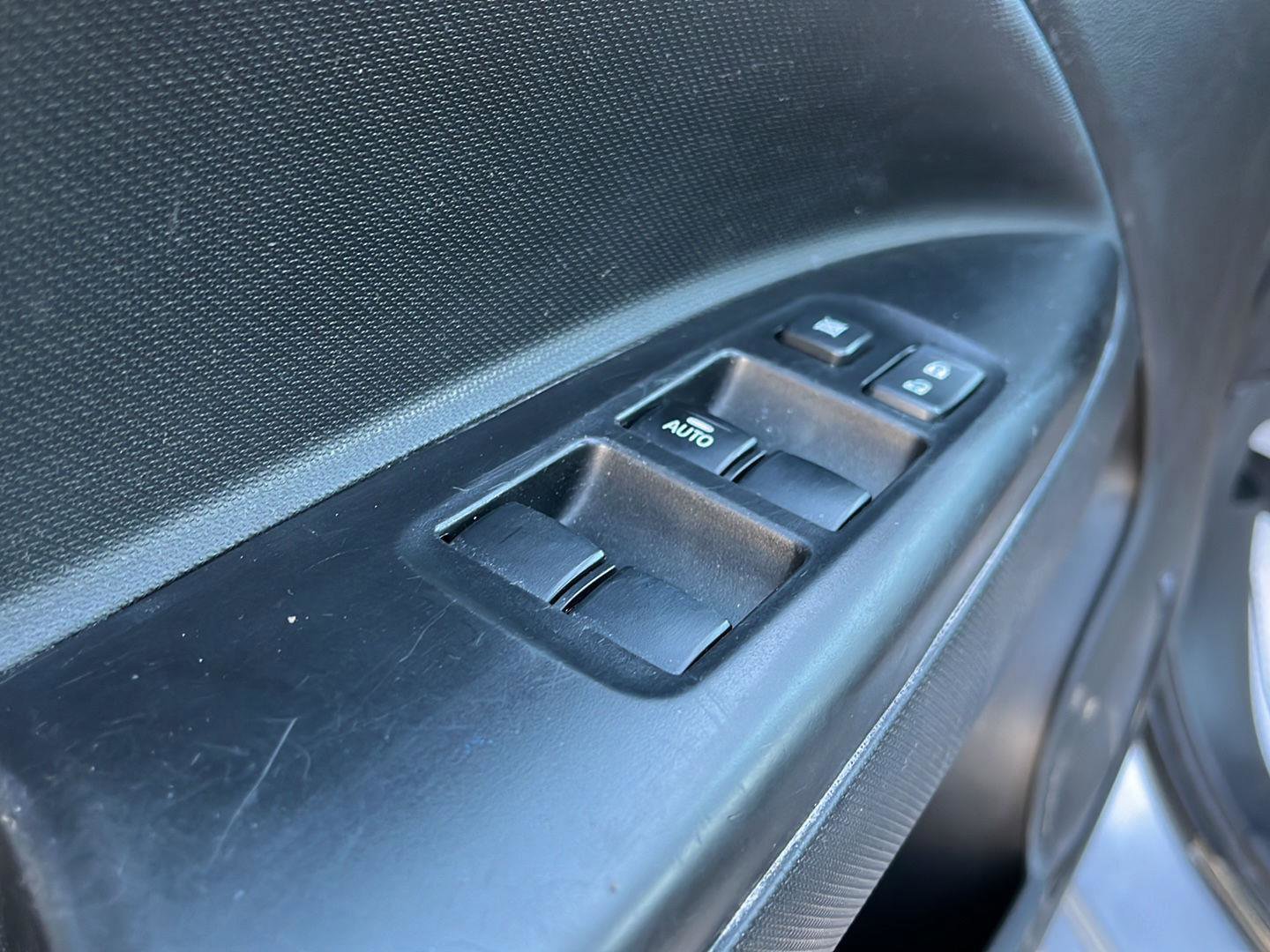 Used 2021 Mitsubishi Mirage ES image 10