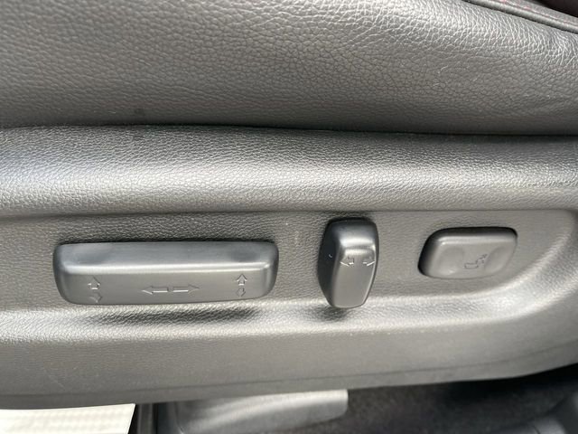 Used 2025 Honda Ridgeline Black Edition image 12