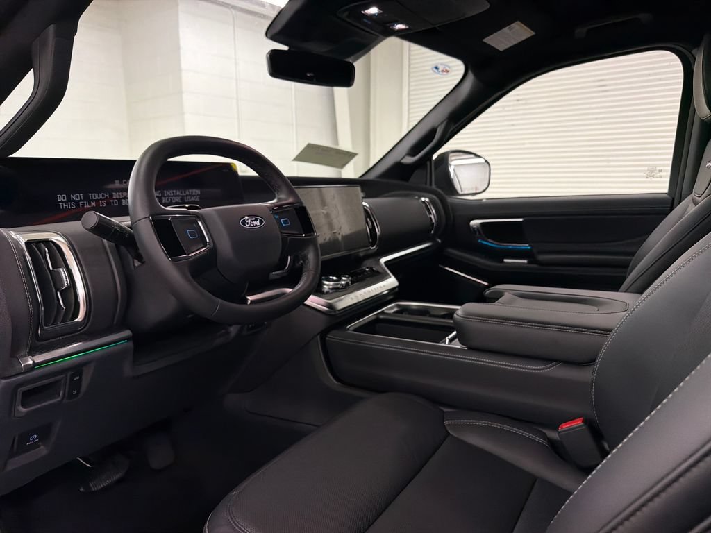 New 2027 Ford Expedition Platinum w/ Stealth Appearance Package RWD image 6