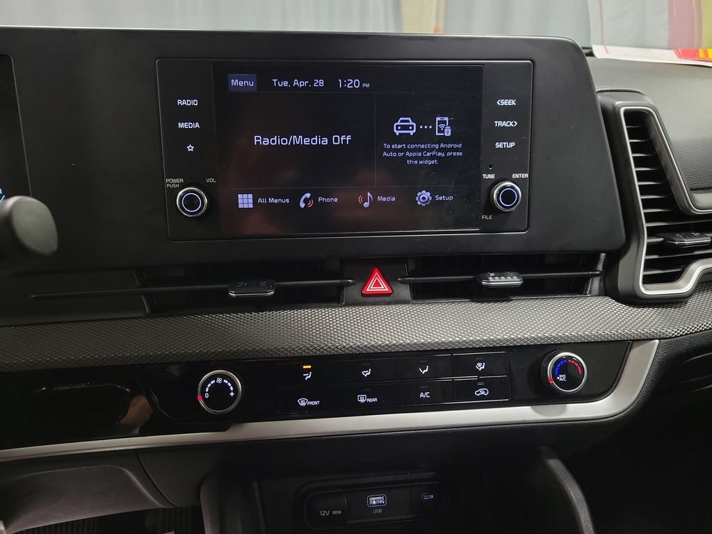 Used 2023 Kia Sportage LX FWD image 14