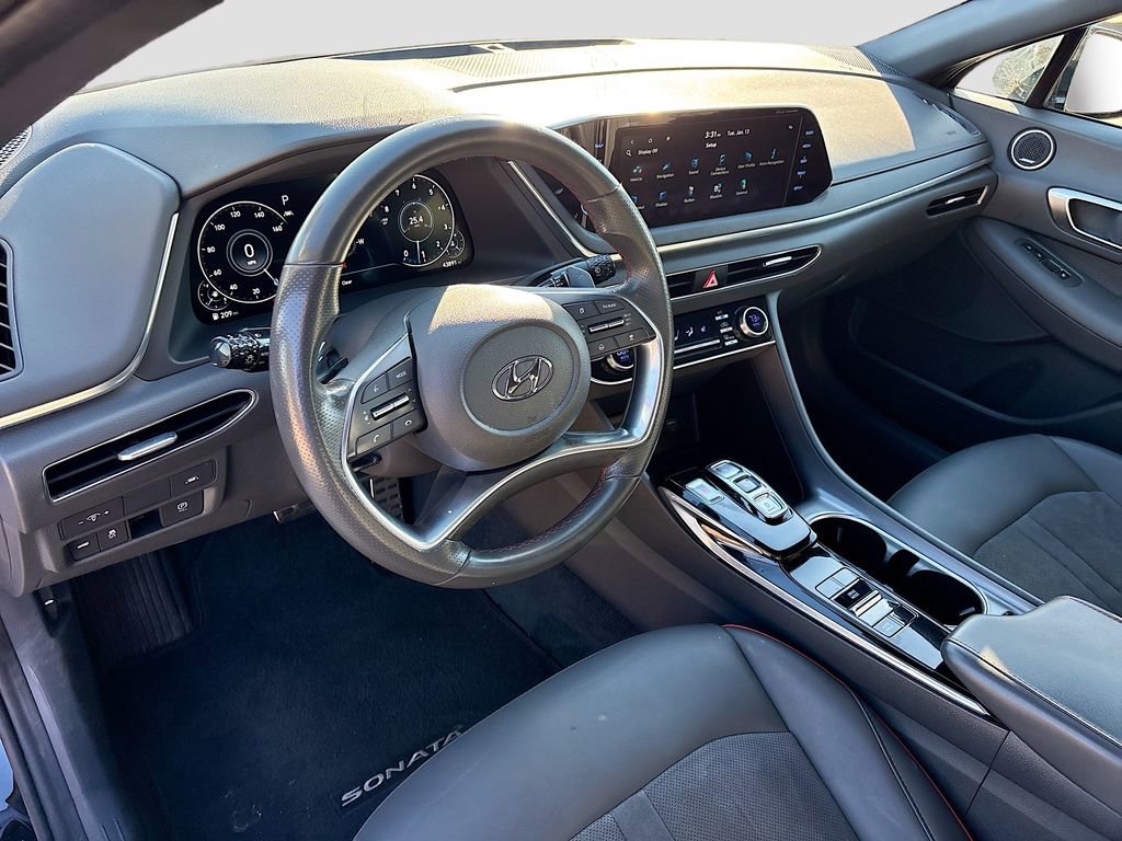 Used 2021 Hyundai Sonata SEL Plus w/ Tech Package image 9