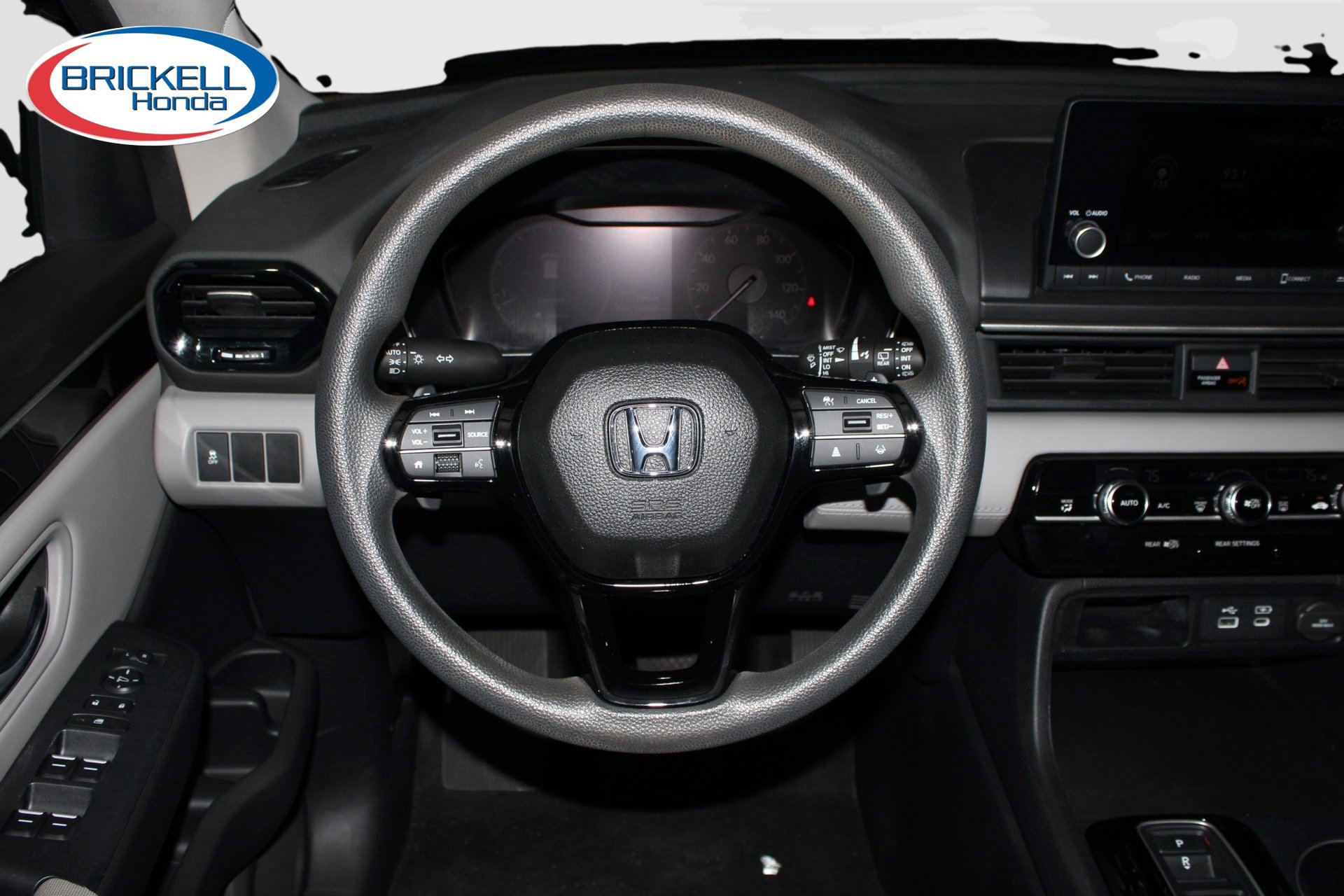 Certified 2023 Honda Pilot LX image 18
