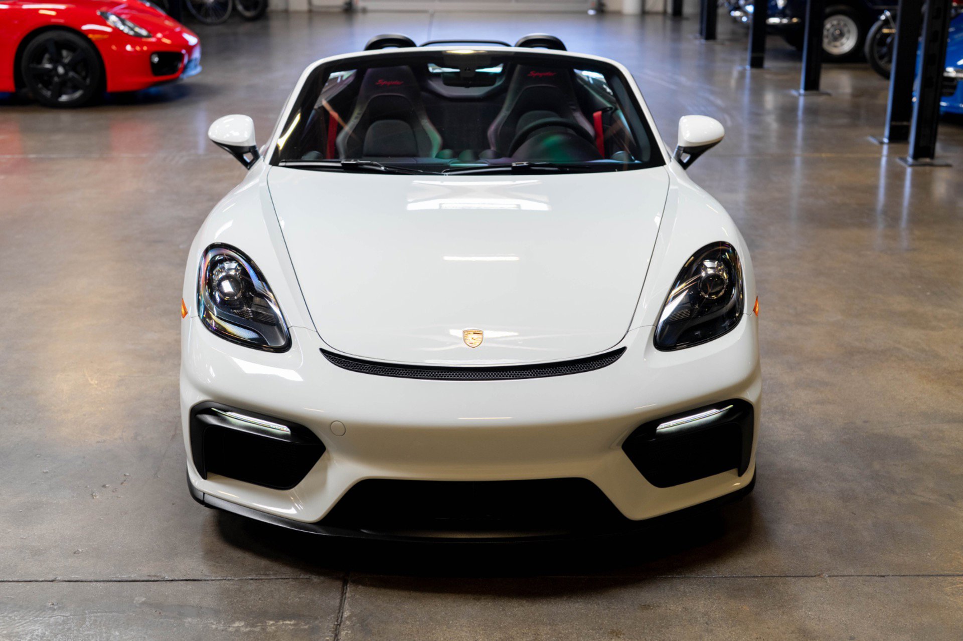 Used 2021 Porsche 718 Boxster Spyder image 3