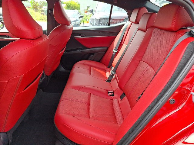Used 2026 Toyota Camry XSE FWD image 10