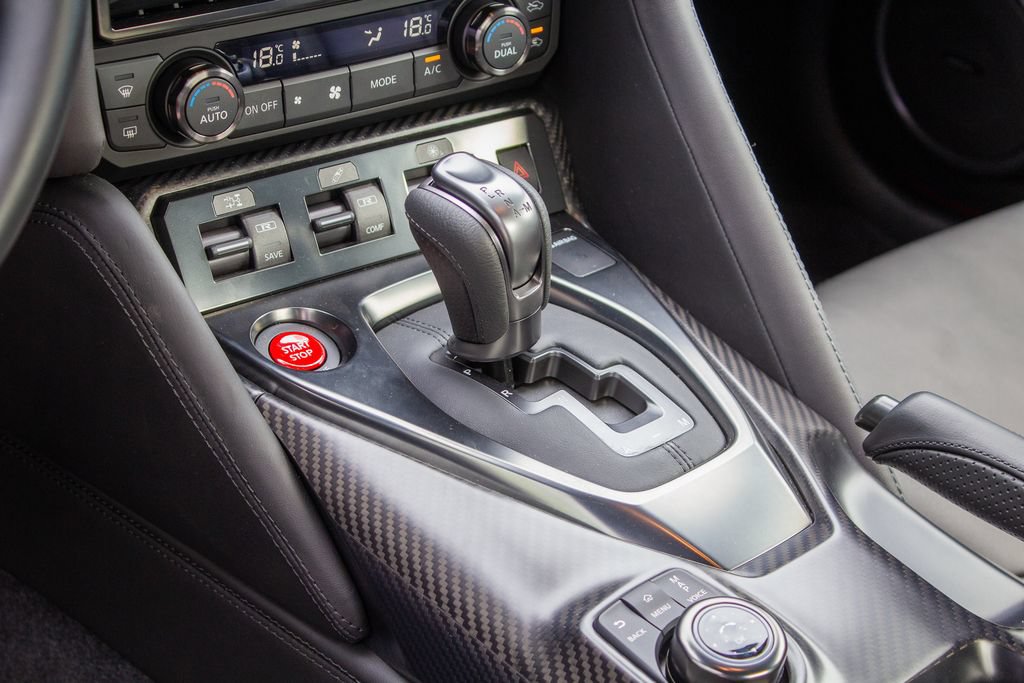 Used 2024 Nissan GT-R Premium AWD/4WD image 20