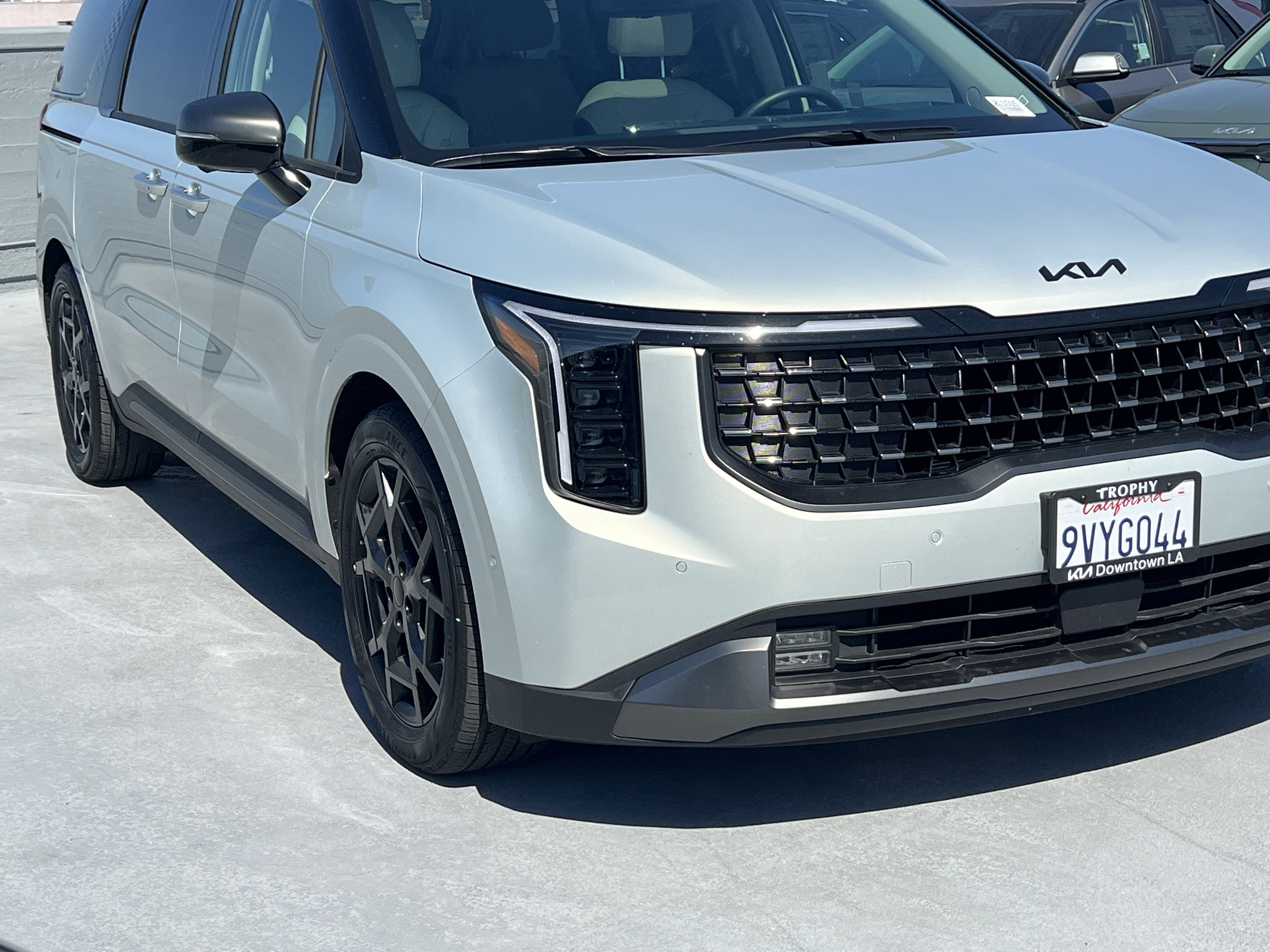 Certified 2026 Kia Carnival SX Prestige image 11