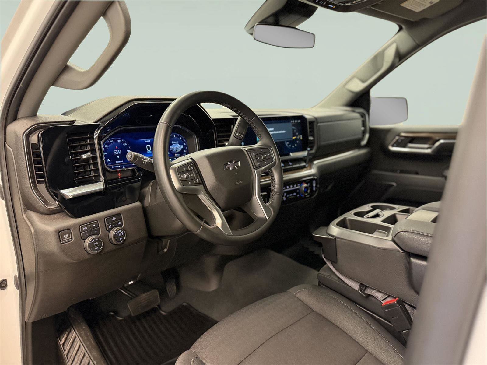 Certified 2023 Chevrolet Silverado 1500 RST w/ Z71 Off-Road Package AWD/4WD image 22