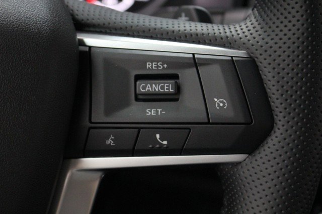 New 2026 Mitsubishi Outlander LE FWD image 10