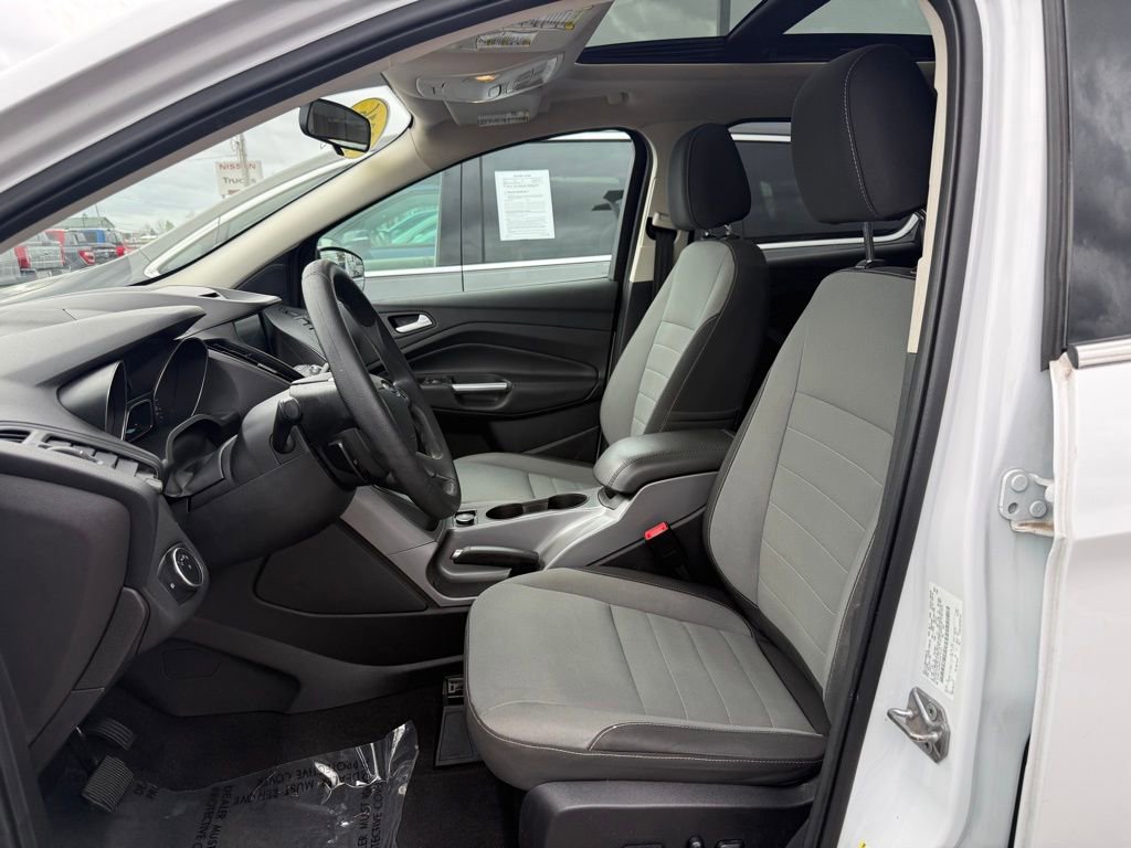 Used 2016 Ford Escape SE w/ Equipment Group 201A image 30