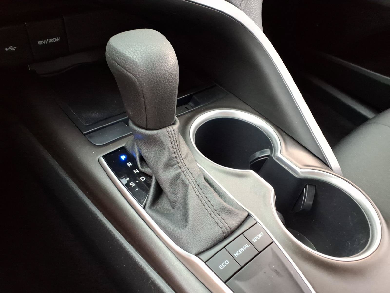 Certified 2022 Toyota Camry LE FWD image 19