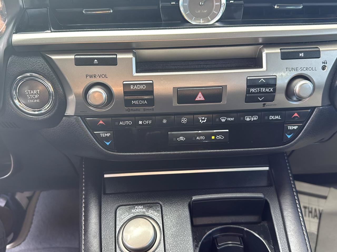 Used 2016 Lexus ES 350 w/ Accessory Package FWD image 22