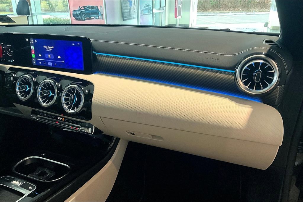 Certified 2025 Mercedes-Benz CLA 250 4MATIC image 16