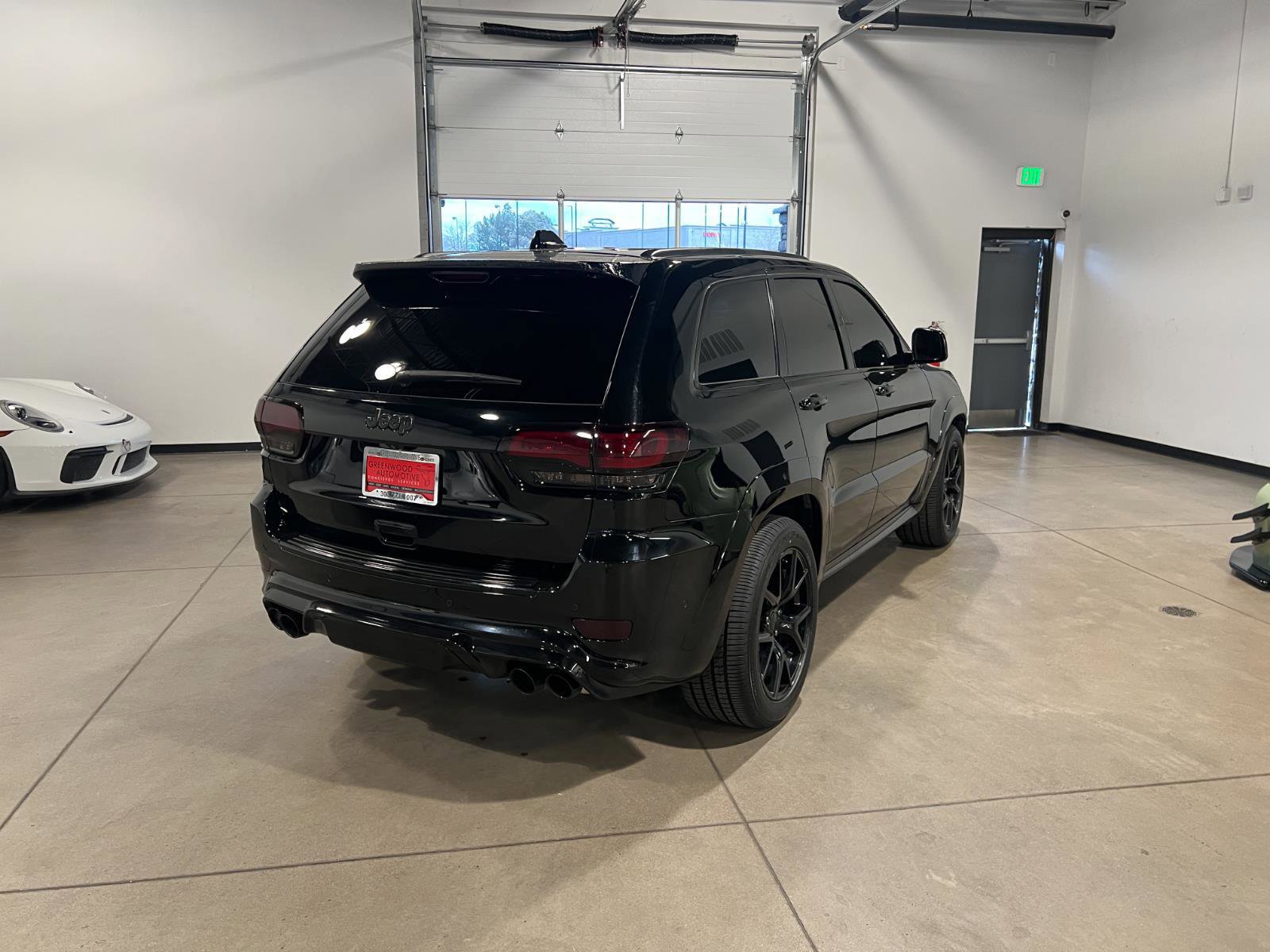 Used 2018 Jeep Grand Cherokee Trackhawk AWD/4WD image 3