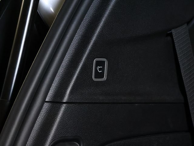 Used 2026 Chrysler Pacifica Select FWD image 29