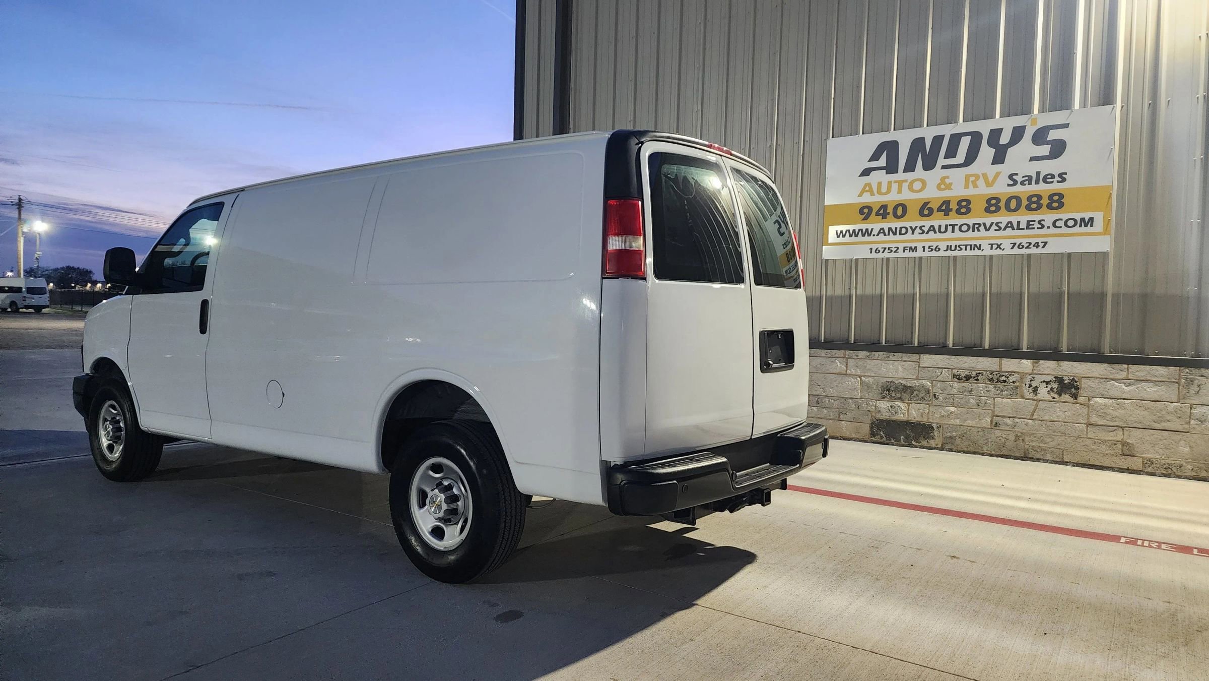 Used 2024 Chevrolet Express 2500 w/ Driver Convenience Package image 6