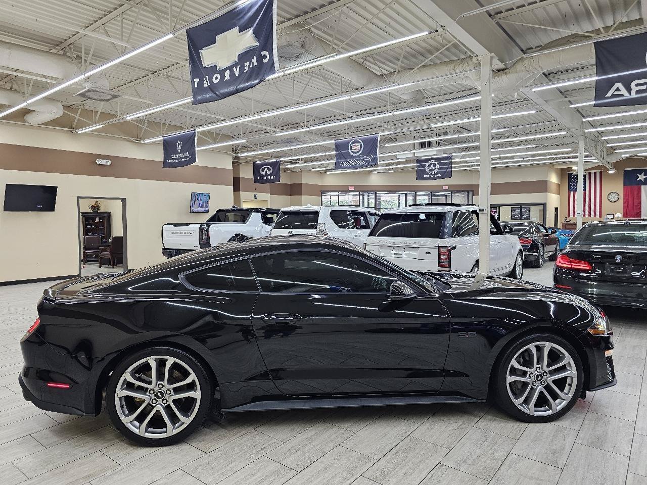 Used 2023 Ford Mustang GT Premium w/ Equipment Group 401A RWD image 6
