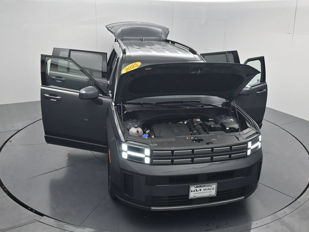 Used 2025 Hyundai Santa Fe SEL FWD image 54