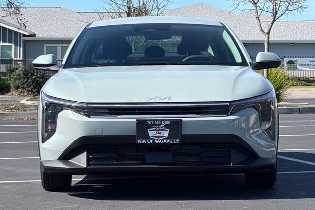 New 2026 Kia K4 LXS image 9