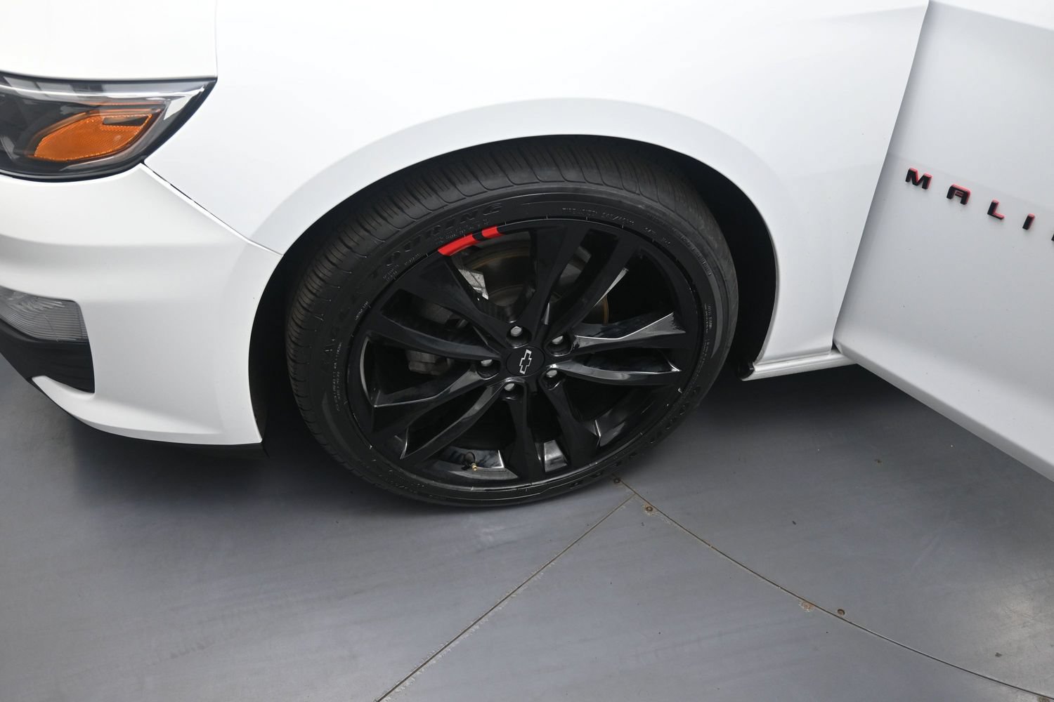 Used 2022 Chevrolet Malibu LT w/ Redline Edition FWD image 13