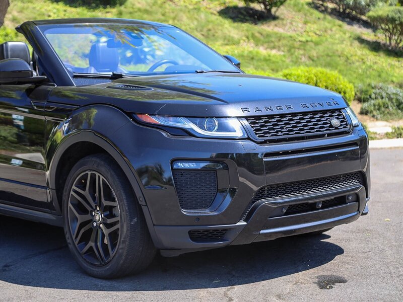 Used 2017 Land Rover Range Rover Evoque HSE Dynamic AWD/4WD image 9