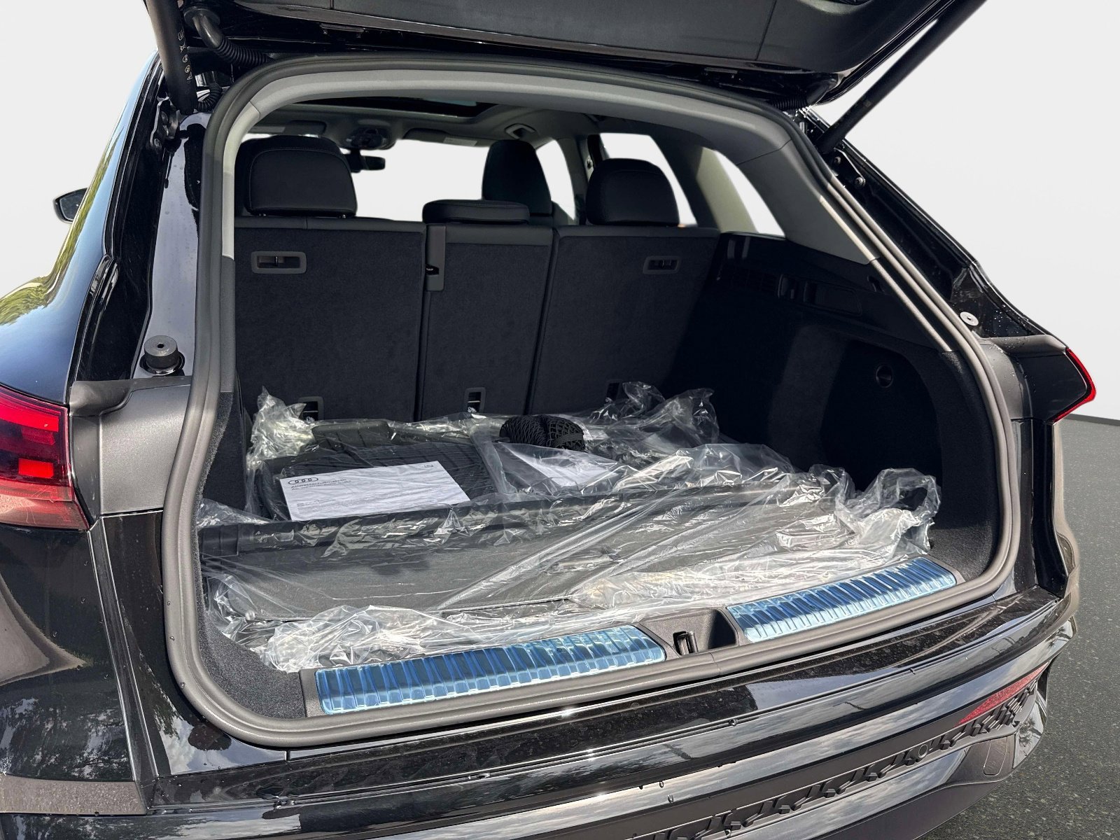 New 2026 Audi Q5 Premium AWD/4WD image 9