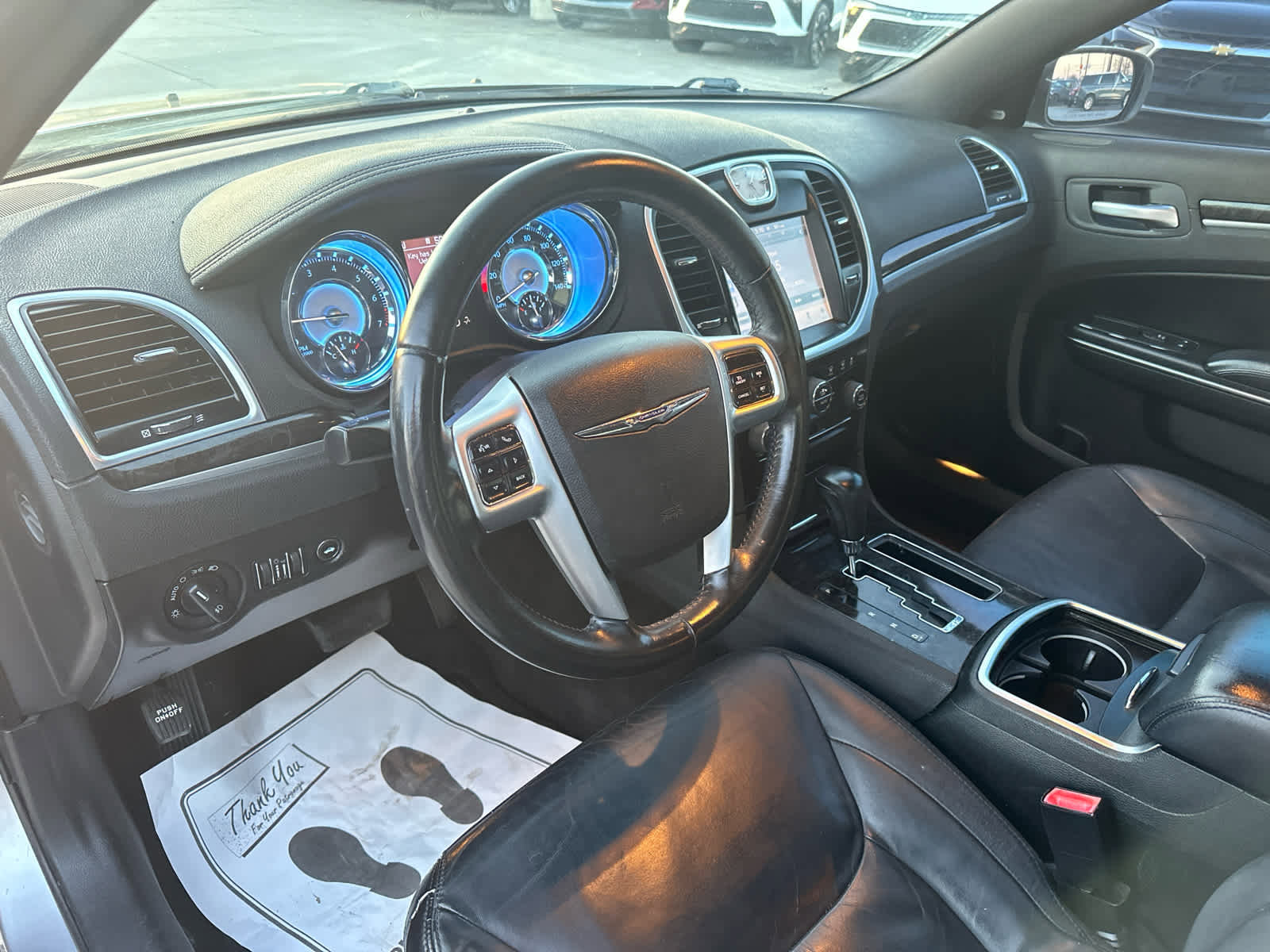 Used 2011 Chrysler 300 Limited image 12