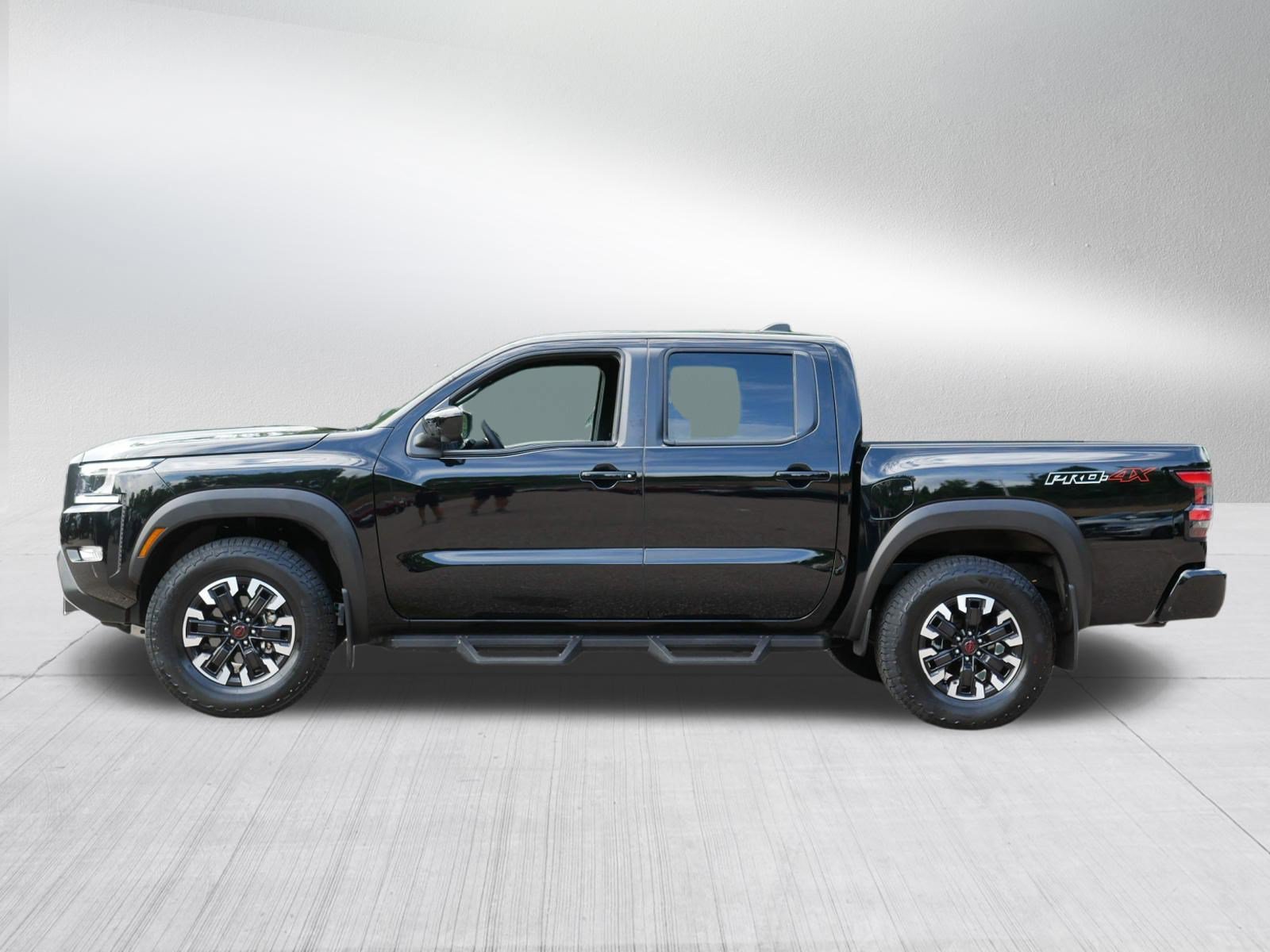 Certified 2023 Nissan Frontier PRO-4X w/ Pro Convenience Package AWD/4WD image 4