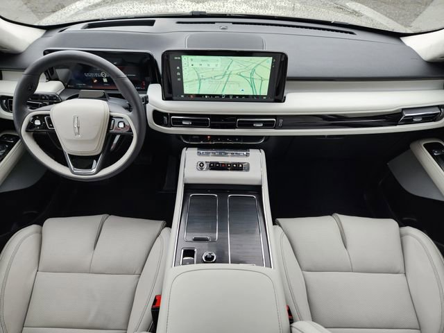 New 2026 Lincoln Aviator Reserve w/ Luxury Package image 11
