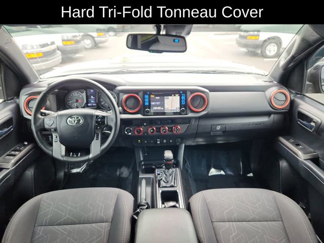 Used 2018 Toyota Tacoma TRD Sport w/ Technology Package AWD/4WD image 35