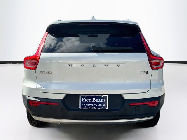 Used 2021 Volvo XC40 T5 Momentum w/ Protection Package Premier AWD/4WD image 7