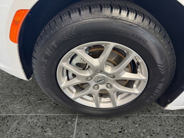 Used 2024 Chrysler Pacifica Touring-L image 25