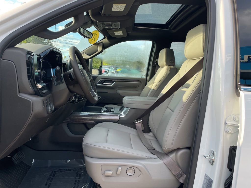 New 2026 Chevrolet Silverado 2500 LTZ w/ LTZ Premium Package image 4