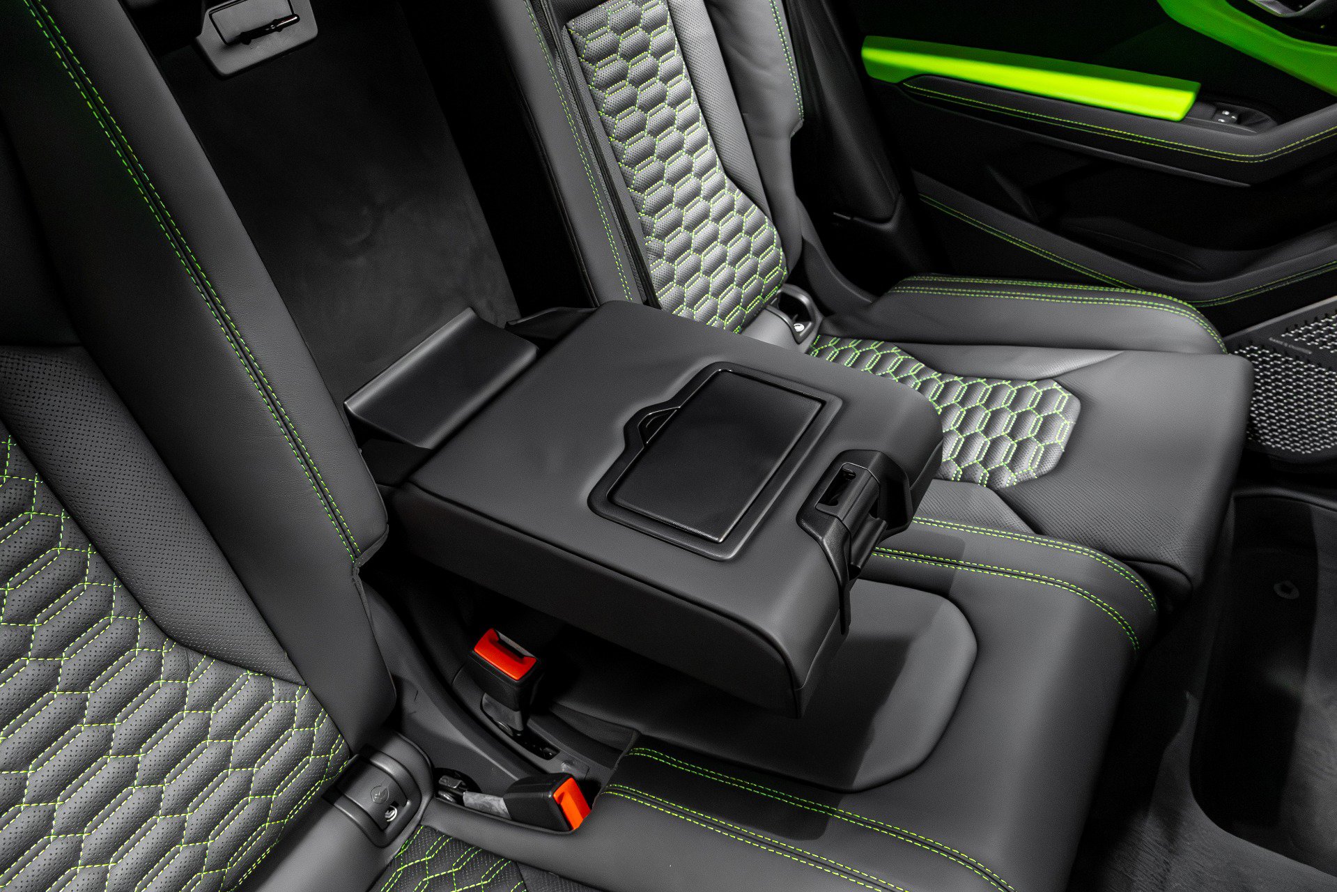 Used 2022 Lamborghini Urus image 29