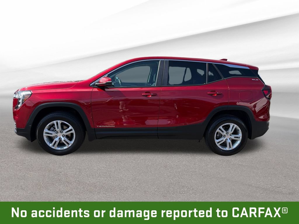 Certified 2023 GMC Terrain SLE AWD/4WD image 2