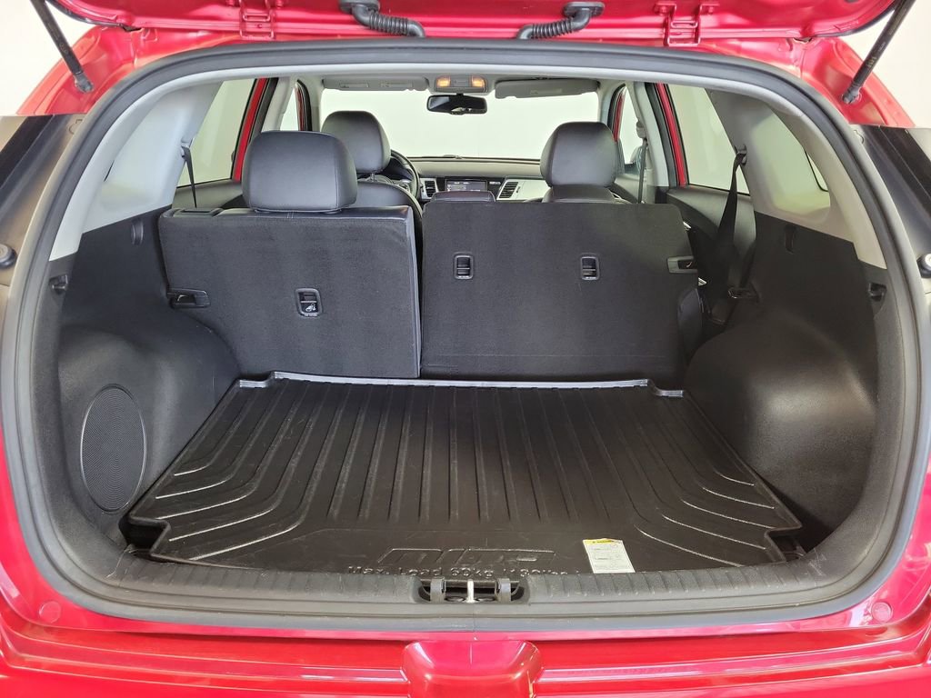 Used 2019 Kia Niro S Touring FWD image 25