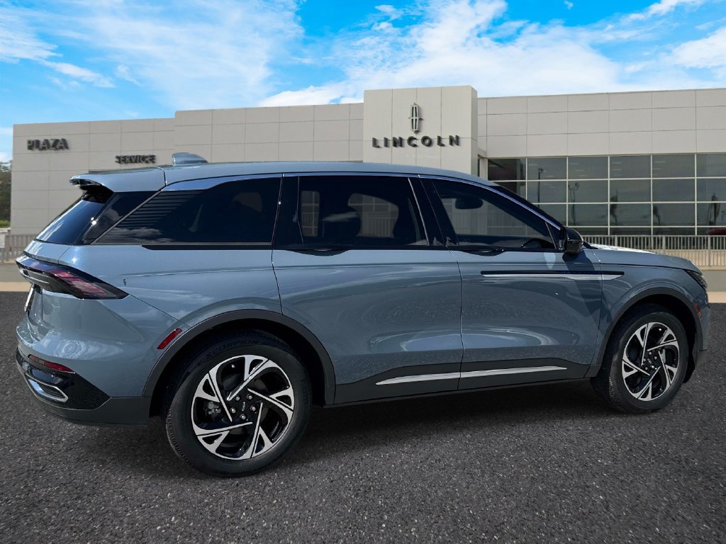 New 2026 Lincoln Nautilus Premier w/ Equipment Group 102A AWD/4WD image 3