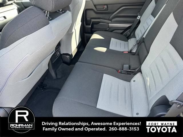 Used 2025 Toyota 4Runner TRD Off-Road AWD/4WD image 8