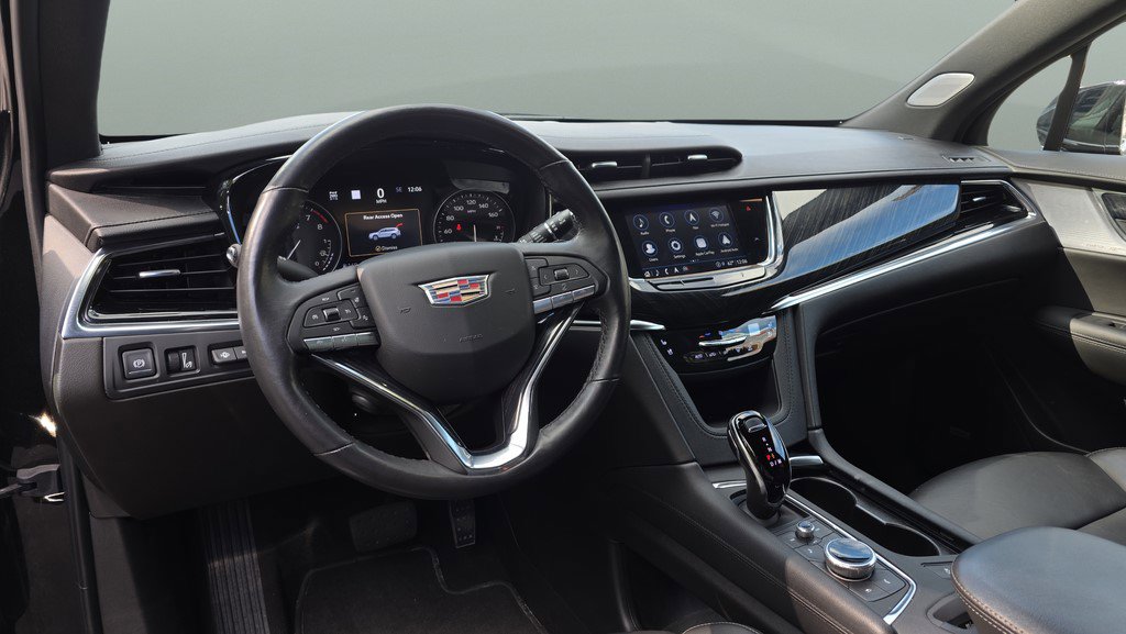 Certified 2022 Cadillac XT6 Premium Luxury w/ Technology Package