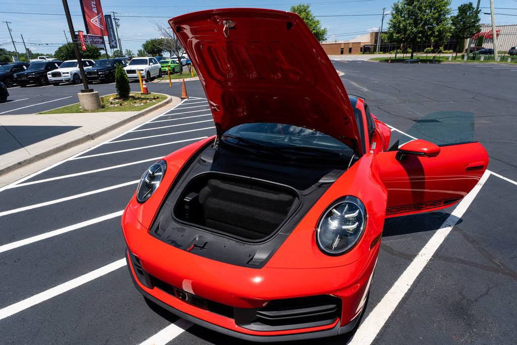 Used 2025 Porsche 911 Carrera RWD image 50