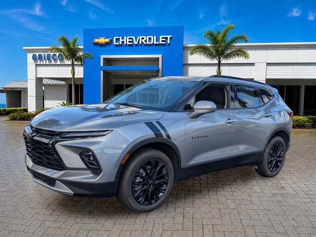 New 2026 Chevrolet Blazer LT w/ LPO, Black Sport Package FWD image 3