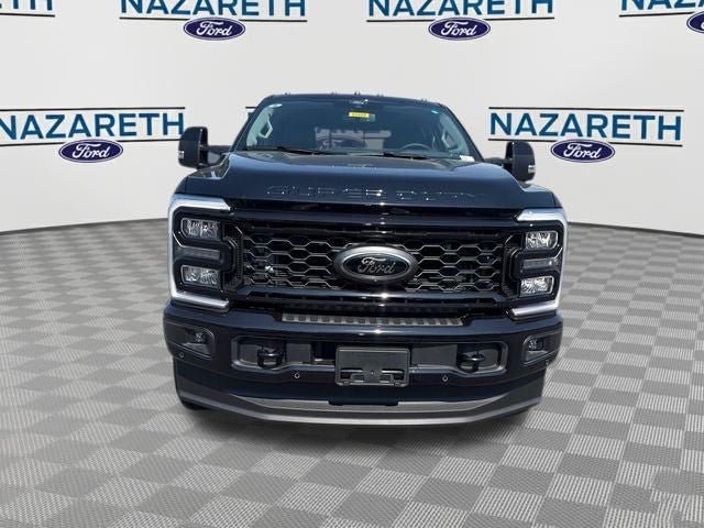 New 2026 Ford F250 Lariat w/ Black Appearance Package AWD/4WD image 2