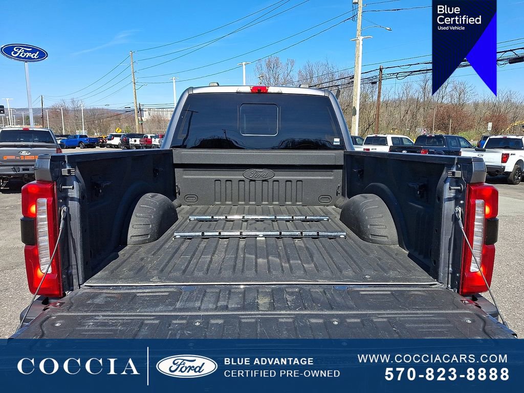 Certified 2023 Ford F250 Lariat w/ Black Appearance Package image 28